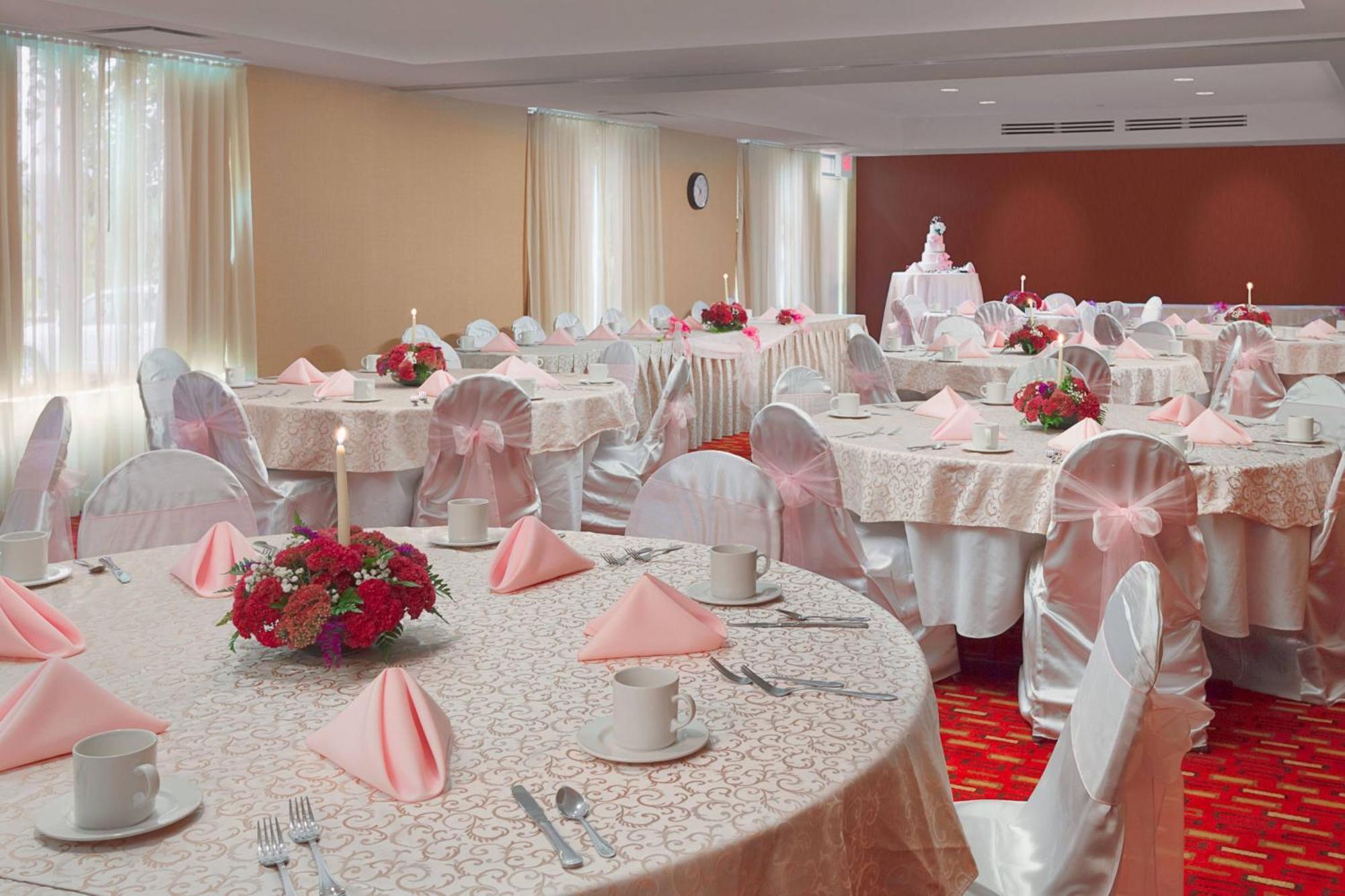 Courtyard By Marriott Harrisburg Hershey Экстерьер фото